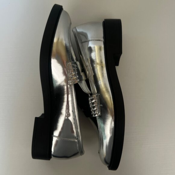 A New Day Silver Jordan Loafers Metallic Finish & Black Sole Womens Size 10 NWT - Picture 4 of 12
